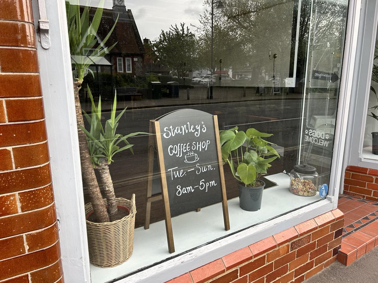 Stanley's to open tomorrow