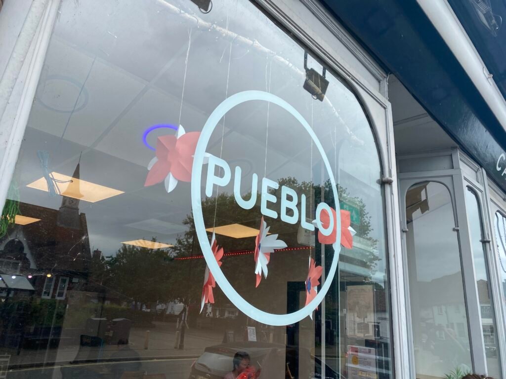 Pueblo, Overton