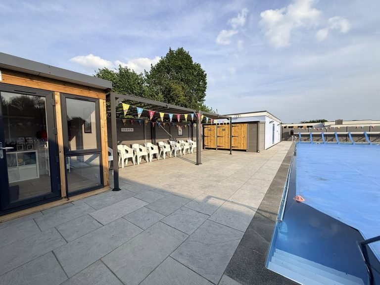 Overton Community Pool to host The Big Cheesy Quiz